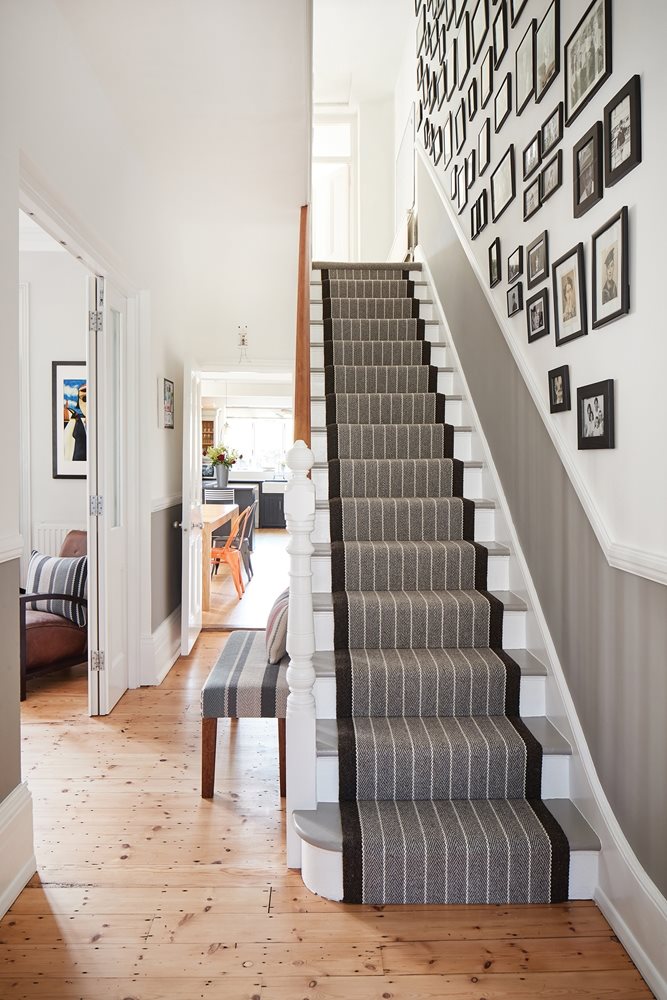 Roger Oates Design – winner of the Country Homes & Interiors Award – Shetland Dart Flatweave Floorcovering